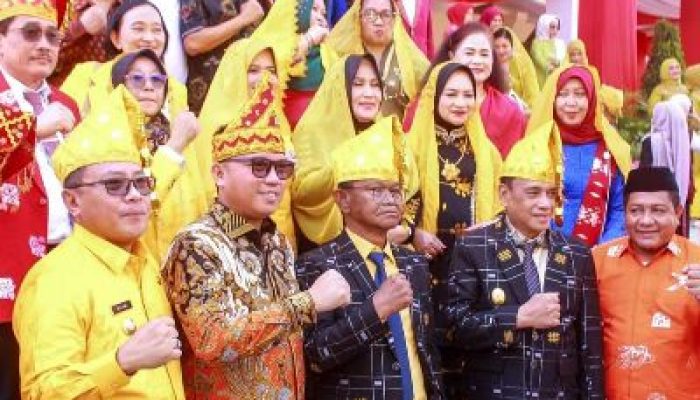 Bupati Morut Hadiri Upacara HUT 60 Provinsi Sulteng