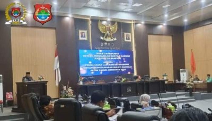 Ketua DPRD Pimpin Rapat Paripurna, Terkait LKPJ Bupati Banggai Tahun Anggaran 2023