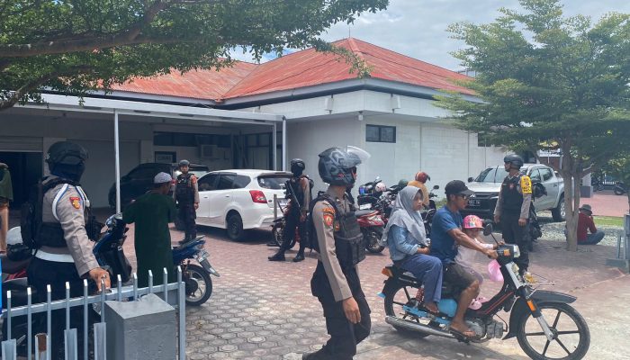 Antisipasi keamanan Polres Tojo Una-Una dalam rangka Ops Ketupat Tinombala 2024 tetap siaga menjaga stabilitas Kamtibmas di Kota Ampana dan 11 kecamatan lainnya