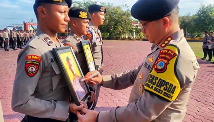Dirsamapta Polda Sulteng Pimpin Upacara PTDH Dua Personel Ditsamapta