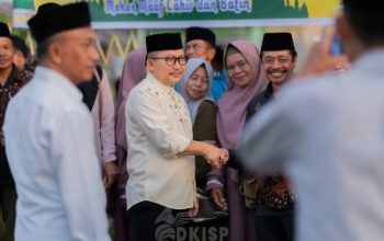 Bupati Amirudin, Hadiri Acara Halal Bi Halal di Desa Hunduhon Kecamatan Luwuk Timur