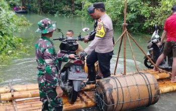 Polsek Liang dan Koramil, Dapat Apresiasi Atas Kerja Nyata Bantu Evakuasi Masyarakat dan Bersihkan Material Longsor