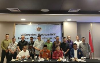 Kabidhumas Polda Sulteng, Dukung PWI Tingkatkan Profesional Wartawan Melalui UKW
