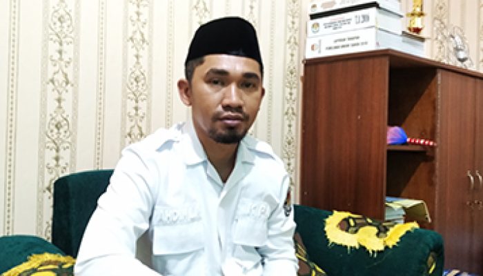 Ketua KPU Tojo Una-Una :  143 calon PPK sedang menjalani ujian  tertulis sistim komputerisasi
