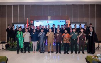 Wabup Furqanuddin Hadiri Pengukuhan dan Bimtek Panwaslu Kecamatan Se_Kabupaten Banggai