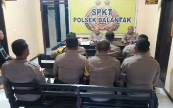 Hari Pertama Bertugas, Kapolsek Balantak Beri Arahan ke Anggota