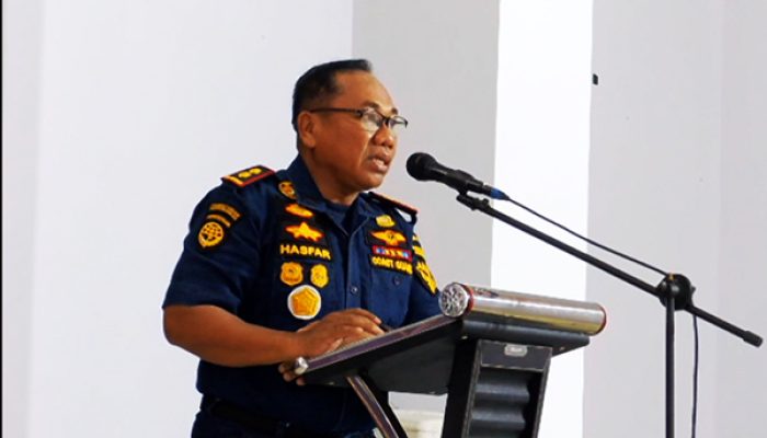 Kepala Kantor Pelabuhan kelas III  membuka Sosialisasi keselamatan pelayaran tahun 2024