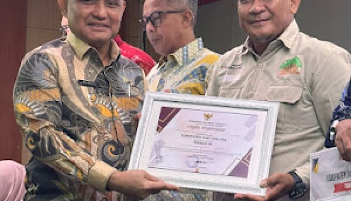PEMERINTAH KABUPATEN TOJO UNA UNA RAIH TERBAIK III KINERJA AKSI KONVERGENSI PERCEPATAN PENURUNAN STUNTING TAHUN 2024