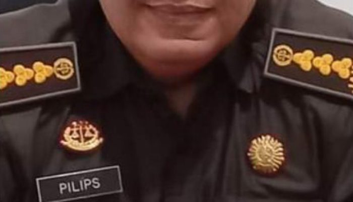 Hari Adhiyaksa ke 64 dan Hut IAD ke 24 Di Tojo Una-UNa dimeriahkan dengan kegiatan aksi sosial kemanusiaan