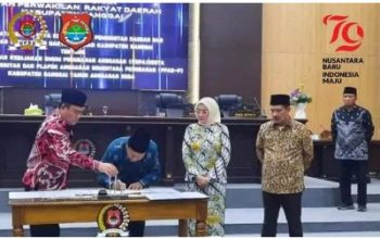 Rapat Paripurna DPRD Banggai Sepakati KUA/PPAS Perubahan TA 2024