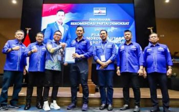 AHY Serahkan Langsung Dokumen B1-KWK Demokrat, Untuk Pasangan Delis-Djira di Pilkada Morowali Utara