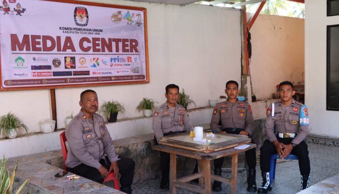 Jelang Pilkada Tahun 2024 Polres Tojo Una-Una Lakukan Pengamanan di Kantor KPU dan Bawaslu Tojo Una-Una 