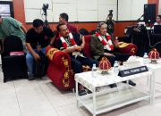 Memanfaatkan Waktu Yang Tersisa, Pasangan Rendy dan Taslim Daftarkan Diri di KPU Tojo Una-Una