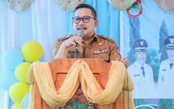 Tingkatkan Kualitas Pendidikan, Bupati Amirudin Resmikan Gedung Laboratorium di SMP Negeri 1 Bualemo
