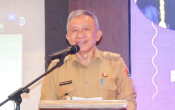 Wakil Bupati Banggai Buka Kuliah Umum di Universitas Tompotika Luwuk, Fokus Pada Pembangunan Berkelanjutan