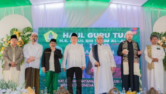 Momentum Penuh Refleksi Dalam Haul Guru Tua ke-55 dan Peringatan Maulid Nabi