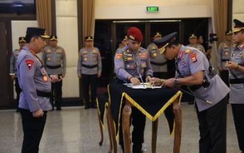 Kapolri Pimpin Pelantikan Sejumlah Kapolda Dan Pengukuhan 2 Jabatan Baru di Polri