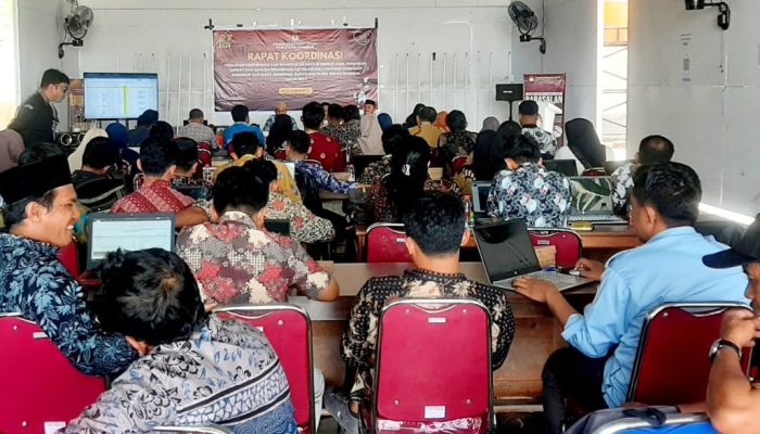 Antisipasi Pemilih Ganda, KPU Banggai Gelar Rakor Dengan Disdukcapil dan Bawaslu