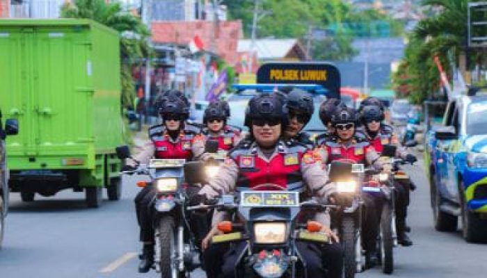 Polwan Nagaya Polres Banggai Patroli Bermotor Tegakkan Harkamtibmas Jelang Pilkada 2024
