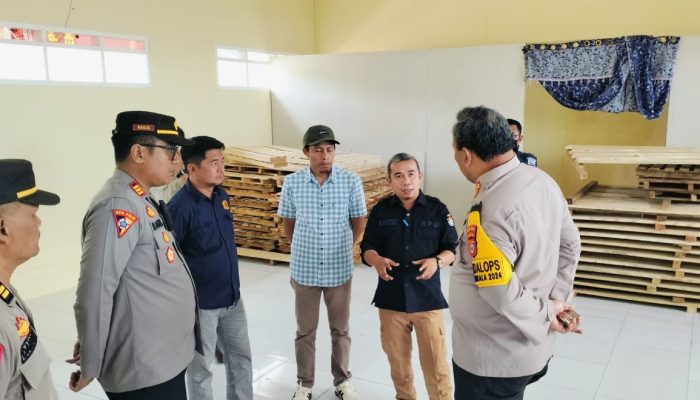 Pastikan Keamanan Pilkada, Karo Ops Polda Sulteng Kunjungi KPU Banggai