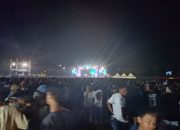 Di Meriahkan Dewa 19, Ribuan Masyarakat Baku Dempet Saksikan Konser Beramal