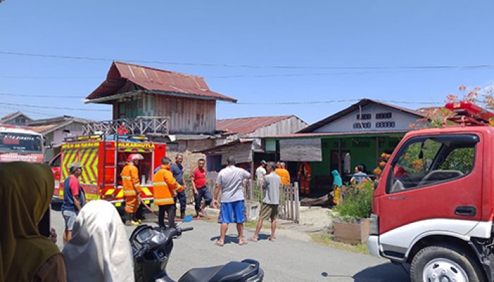 Breaking News ! Api Nyaris Menghanguskan Rumah Warga di Kelurahan Dondo Tojo Una-Una