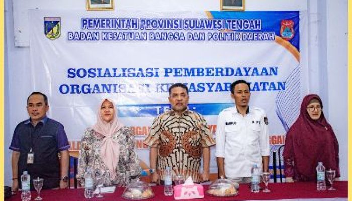 Mewakili Gubernur Sulteng, Asisten 1 Setda Banggai Buka Sosialisasi Pemberdayaan Ormas