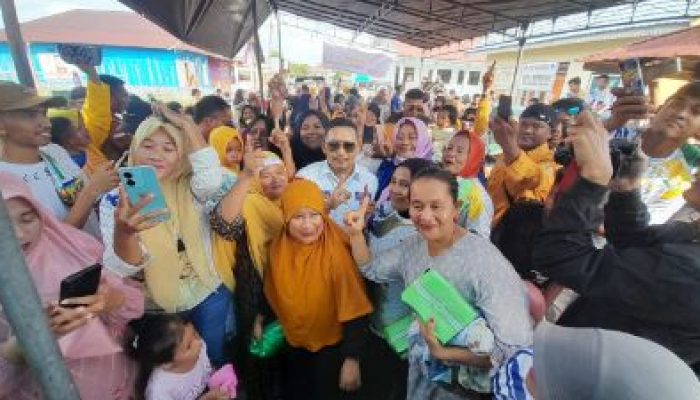 Di Hadapan Warga Mendono, Amirudin Klarifikasi Isu Penggunaan APBD Untuk Perjalanan Luar Negeri