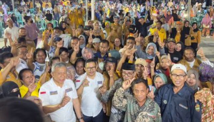Ribuan Pendukung Padati Kampanye AT-FM di Batui, Amirudin Tegaskan Kinerja dan Keberhasilan Program Unggulan