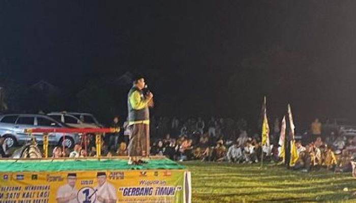 Dihadapan Ribuan Simpatisan AT-FM, Gus Tohar : Amirudin-Furqanuddin Adalah Pilihan Tepat