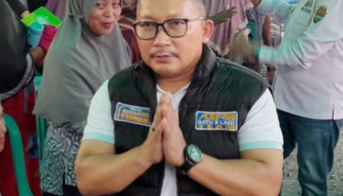 Dihadapan Ribuan Pendukung, Amirudin Sampaikan Kabar Gembira Untuk Kecamatan Kintom dan Batui