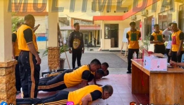 Brimob Bangkep Tunjukkan Dedikasi, Latihan Samjas Berkala Terus Berlanjut di Tengah Hujan