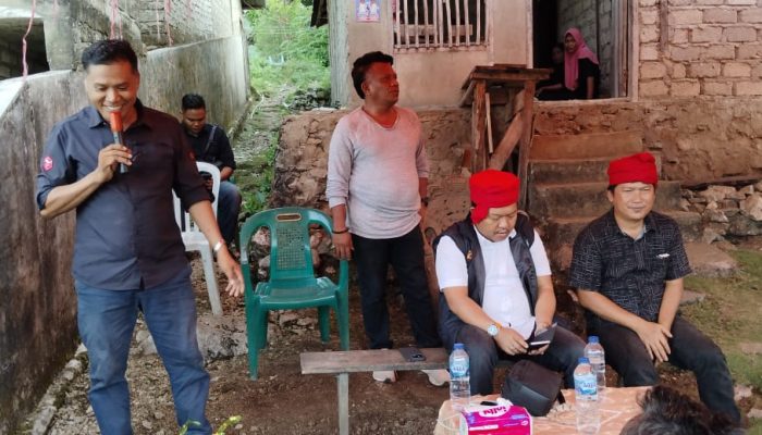 Sugianto Tamoreka Canangkan Program Seragam Gratis dan Solusi Listrik Untuk Banggai Kepulauan
