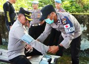 Subsatgas Dokkes OMP Polres Tojo Una-Una cek Kesehatan Dan distribusi Obat-obatan Kepada Personil