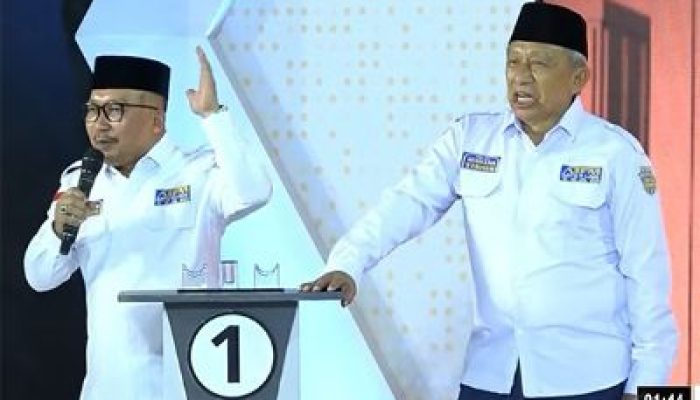 Closing Statement Debat, “Banggai Sudah Bangkit dan Hebat,” Amirudin Tegaskan Keberhasilan Peningkatan APBD