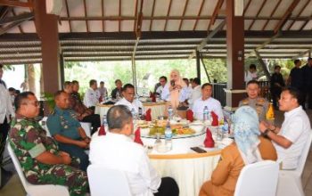 Kapolda Sulteng Hadiri Coffee Morning Bersama Menteri P2MI di Palu