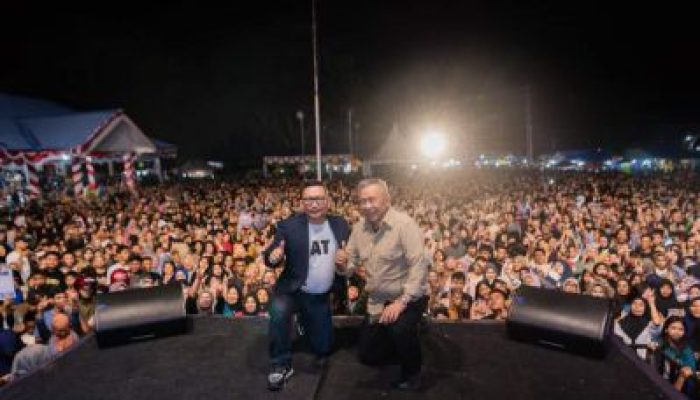 Perbandingan Dana Kampanye Paslon Pilkada Banggai 2024: AT-FM Unggul Jauh, Massa Kampanye Membludak Diikuti Ribuan Warga