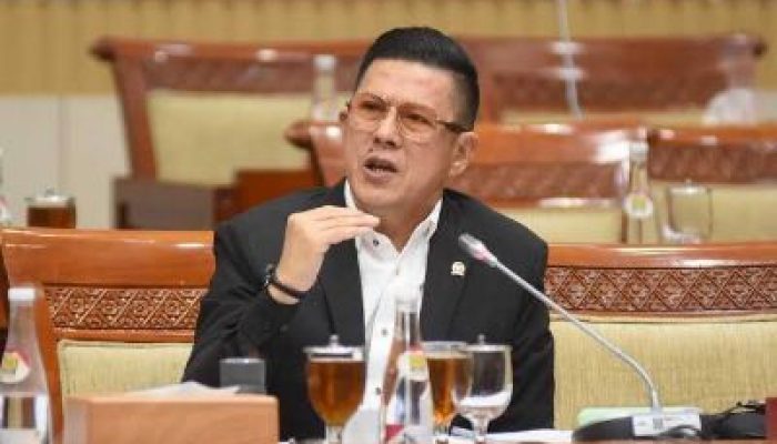 Anggota Komisi III DPR RI, Tolak Usulan Polri Kembali di Bawah TNI Atau Kemendagri