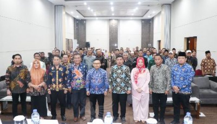 Hadiri Pengukuhan KORPRI, Bupati Amirudin: Mari Berbuat Terbaik Untuk Daerah Ini
