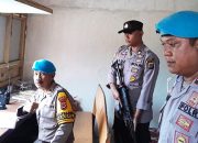 Kasipropam Polres Tojo Una-Una Lakukan Pengecekan Personel Jaga Kantor Penyelenggara Pilkada
