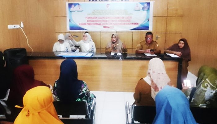 Dinsos PPA Tojo Una-Una Serahkan Bantuan Bagi Usaha Ekonomi Produktif Individu dan Kelompok Usaha Bersama