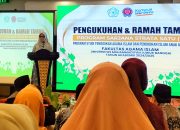 82 Mahasiswa FAI Unismuh Luwuk Dikukuhkan, Tujuh di Antaranya Terbaik dengan IPK Tertinggi