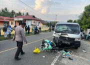 Polisi Evakuasi Korban Laka Lantas di Kintom, Satu Meninggal Dunia
