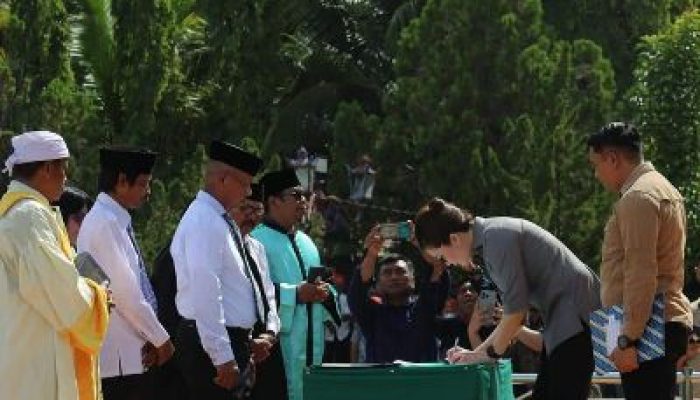 Bupati Verna Kukuhkan Anggota BPD Kabupaten Poso: Perkuat Sinergi Untuk Kemajuan Desa