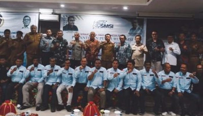 Markus Wutabisu Wakili Bupati Poso, Hadiri Pelantikan Pengurus PWI dan SMSI Poso