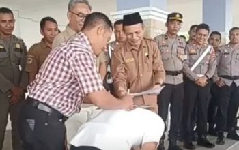 Ketua DPRD Bangkep Bersama PJ Bupati, Sepakat Menanda Tangani Surat Kesepakatan Bersama Mengangkat P3K Penuh Waktu