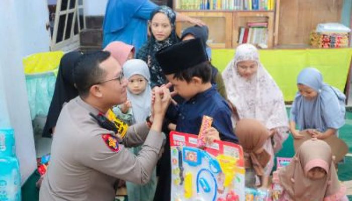 Jumat Berkah, Kapolres Banggai Salurkan Bantuan ke Panti Asuhan Maimuna Abas Nursin