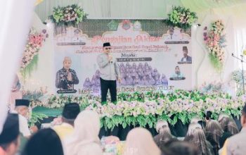 Bupati Banggai H. Amirudin, Apresiasi Pengajian Akbar Sebagai Sarana Peningkatan Iman