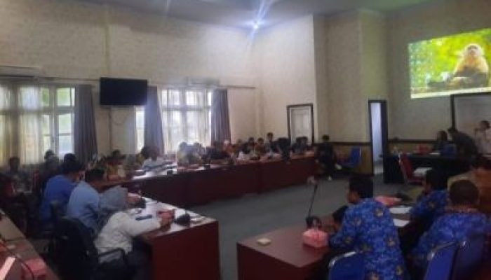 DPRD Banggai Keluarkan Enam Rekomendasi, Saat Hearing Masalah Peternakan Ayam di Kecamatan Batui