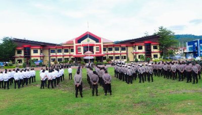 Jelang Putusan MK, Polres Banggai Gelar Apel Gabungan Bersama TNI
